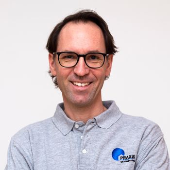 OA Dr. Gerald WAGNER OA Dr. Gerald WAGNER
